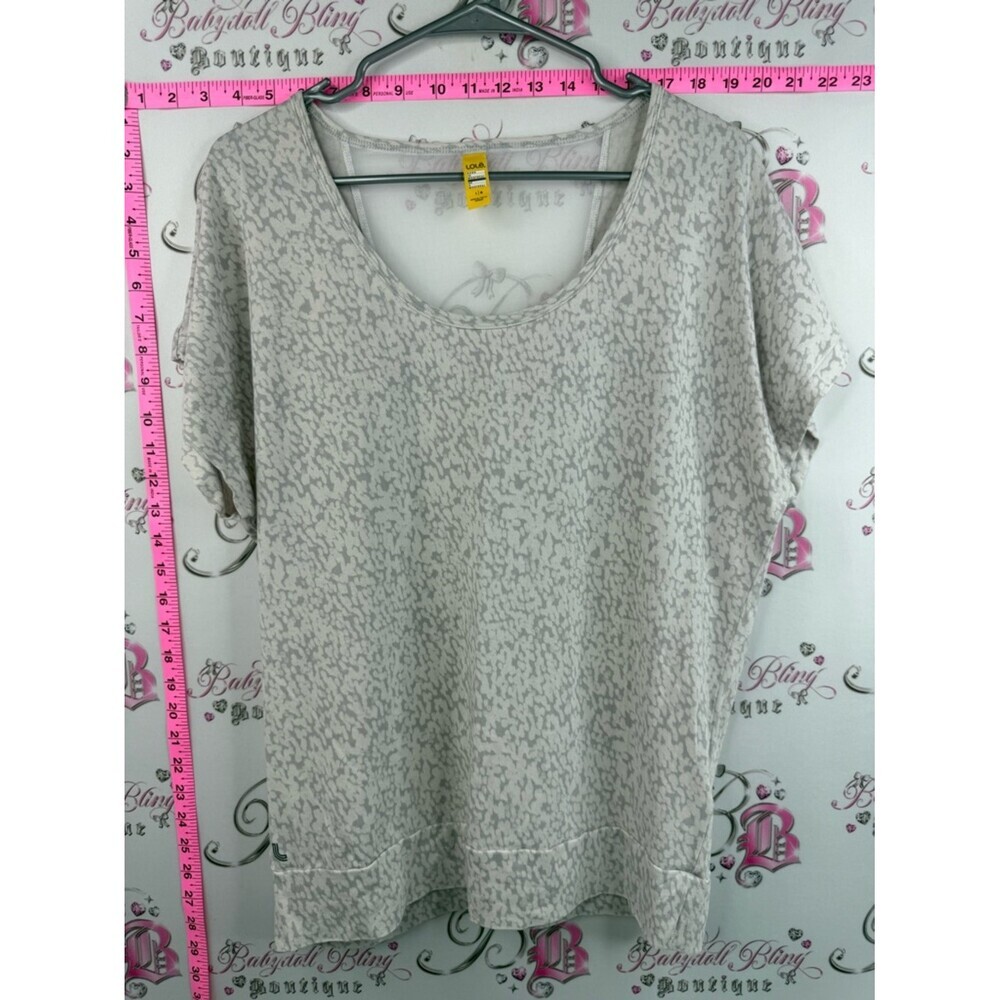 Lole T-shirt top dotted animal print Light Gray Patterned Short Sleeve Top